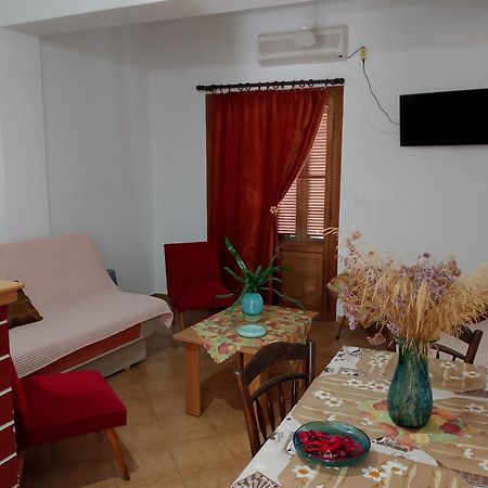 Miltiadis Apartments Sineti Camera foto